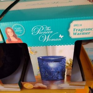 Poineer woman warmers